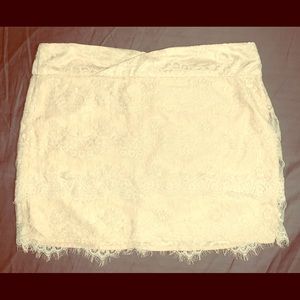 AMISU lace skirt - small